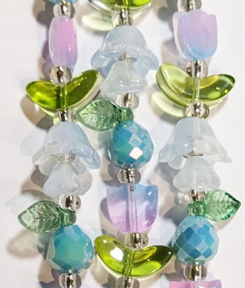 7 Inch Strand Crystal Lane 16x14mm Purple and White Opal Tulip Beads with Pears Sets