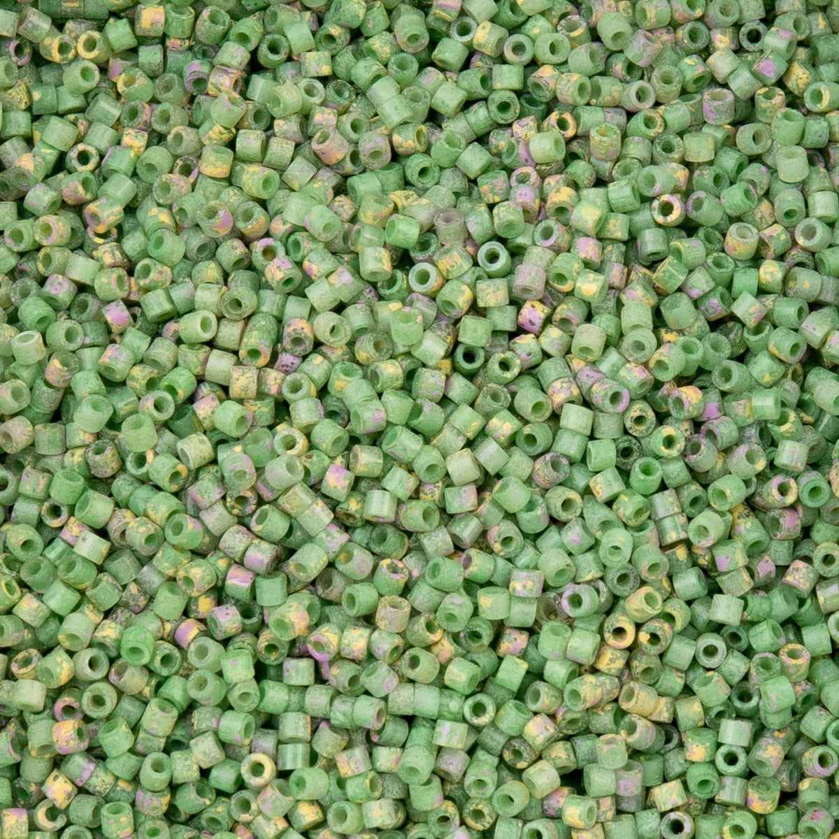 CY-1242 25 Grams of 11/0 Verdara Lilac Cylin Seed Beads
