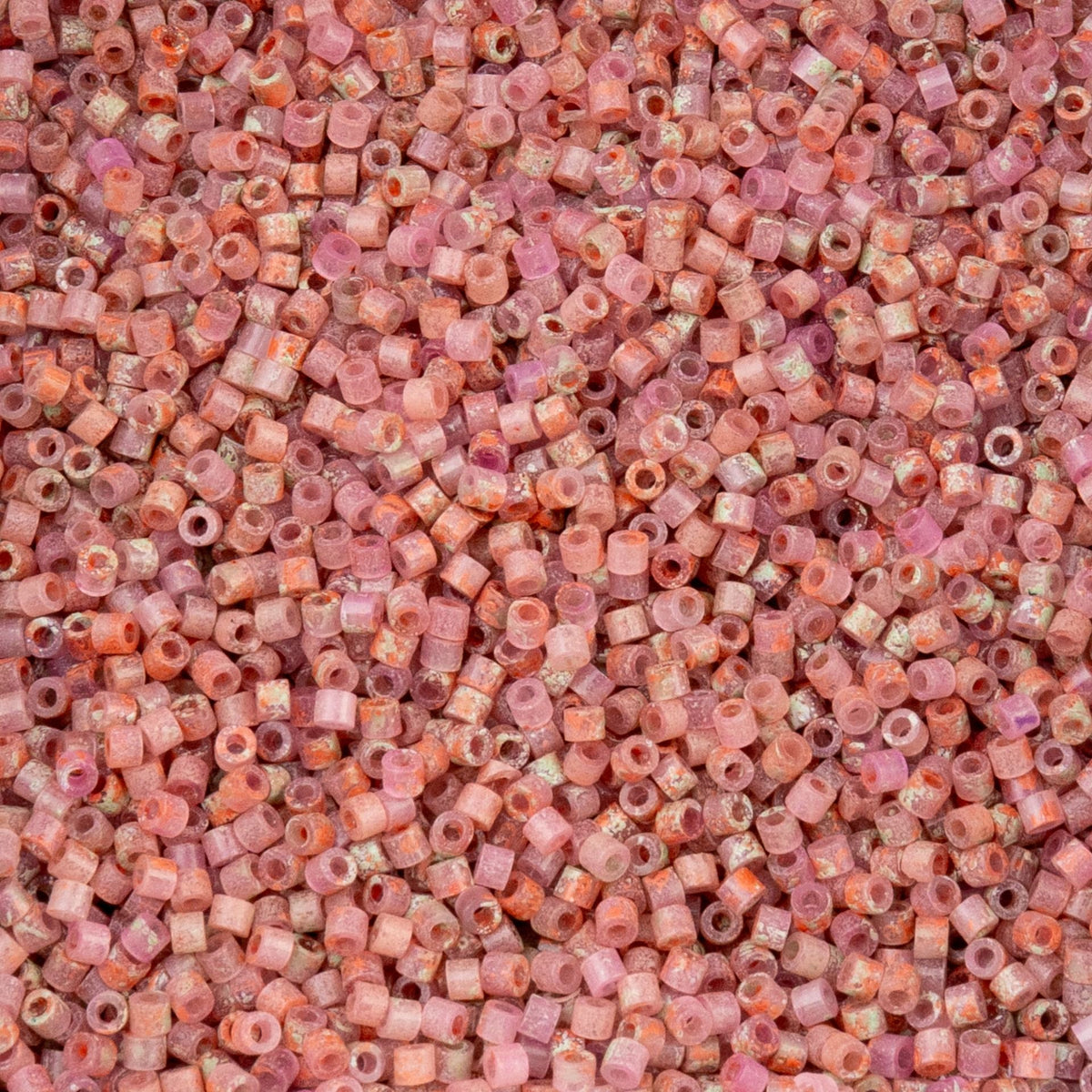 CY-1252 25 Grams of 11/0 Verdara Wild Orchid Cylin Seed Beads