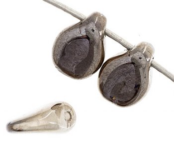 69, 5x7mm Gunmetal Glass Pip Beads