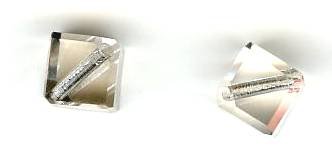 2 6mm Preciosa Crystal Velvet Diagonal Cubes