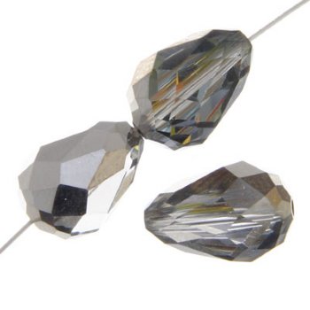5 10.5x7mm Preciosa Marea Pear Drops