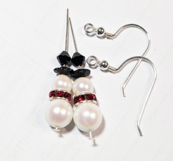 Preciosa Pearl and Sterling Silver Snowman with Light Siam Rondell Earring Kit