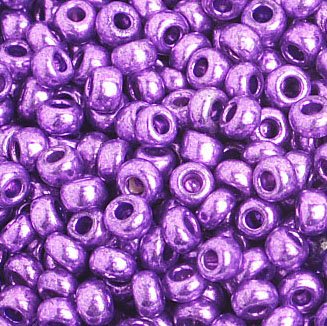 50g 8/0 Metallic Purple Seed Beads