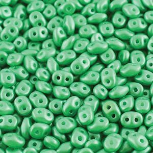 DUO24010 - 10 Grams Pearl Shine Light Green 2.5x5mm Superduo Beads